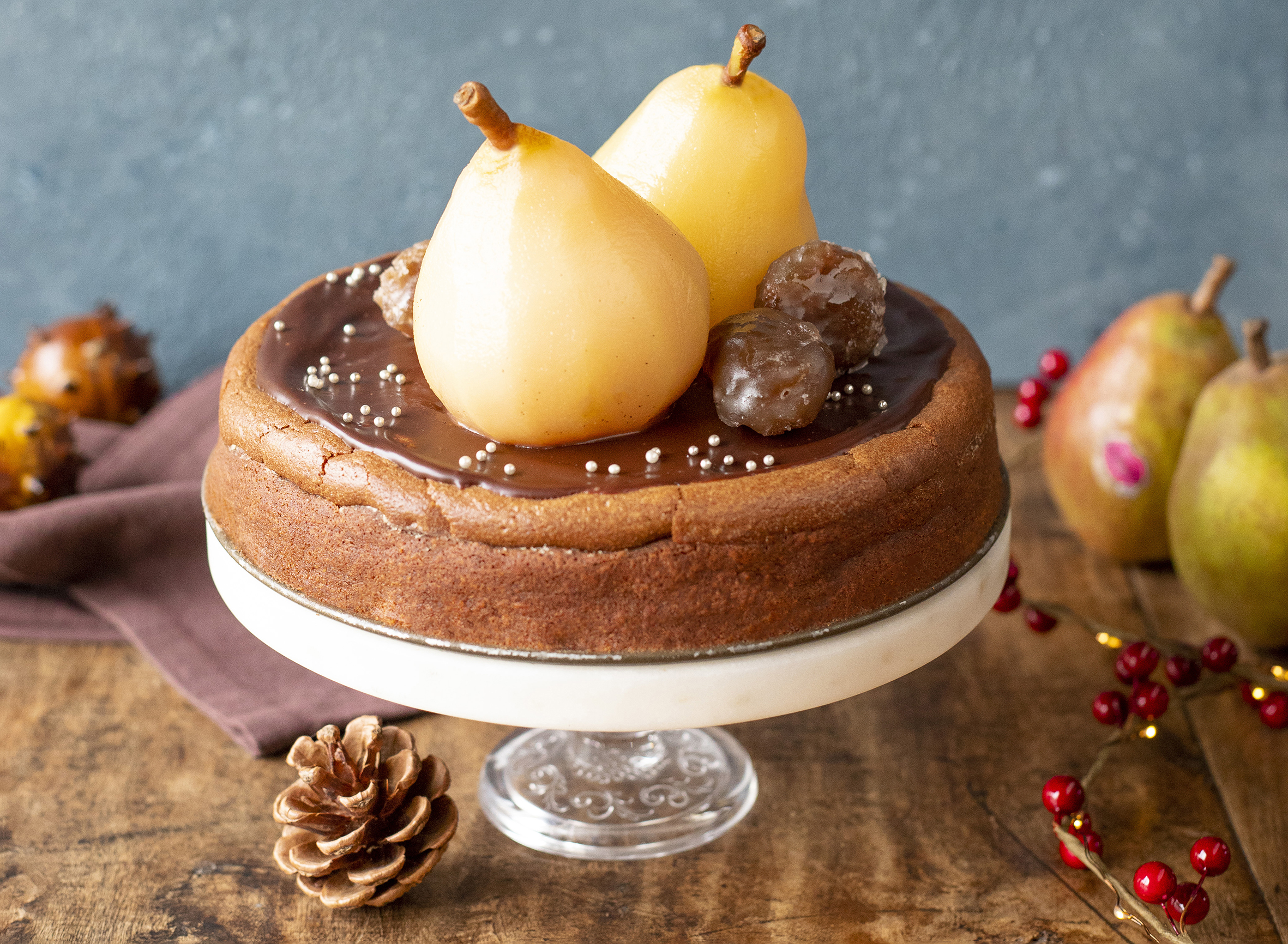 Fondant au chocolat et  la crme de marrons, poires poches  la vanille copie